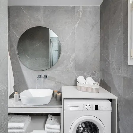 Апартаменты Icos 2